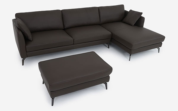 Chọn mẫu sofa nhập khẩu hiện đại phù hợp không gian