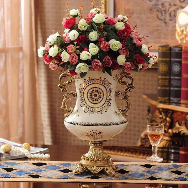 Bình hoa thiết kế cổ điển ấn tượng Bình hoa thiết kế cổ điển ấn tượng