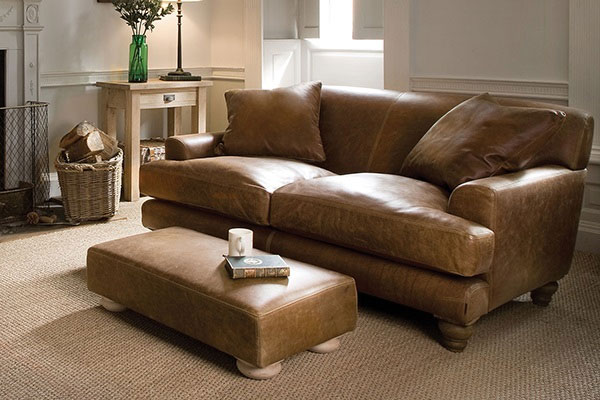 Cách chọn màu sofa cho phòng khách theo hướng