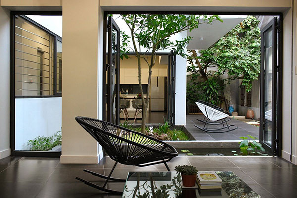 Thiết kế và thi công nội thất nhà phố tạo không gian xanh Thiết kế và thi công nội thất nhà phố tạo không gian xanh